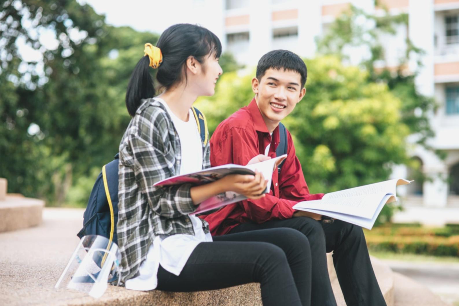 Erfolgreiches Unternehmerteam nach strategischer Beratung